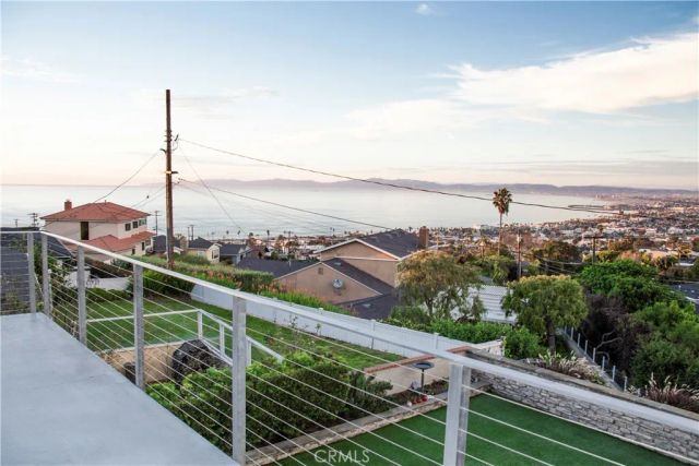 229 Via Pasqual, Redondo Beach, CA 90277