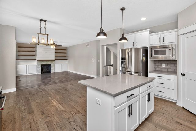 1621 Lyndale Drive, Polk City, IA 50226