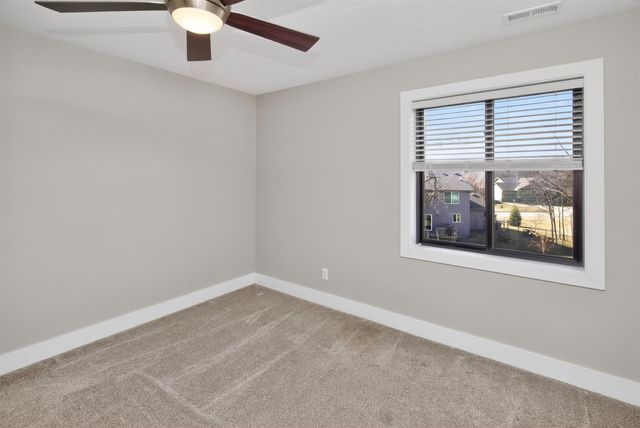 1621 Lyndale Drive, Polk City, IA 50226