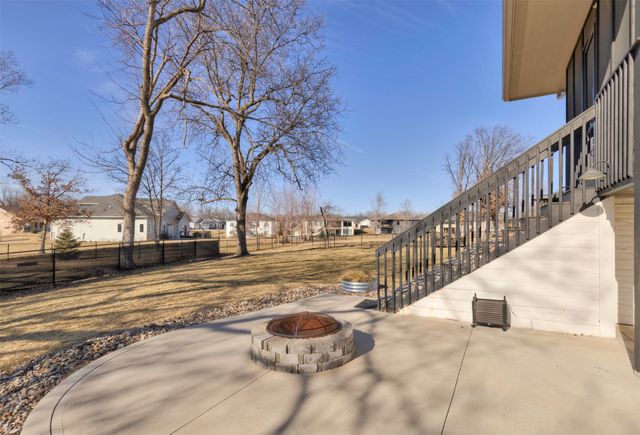 1621 Lyndale Drive, Polk City, IA 50226