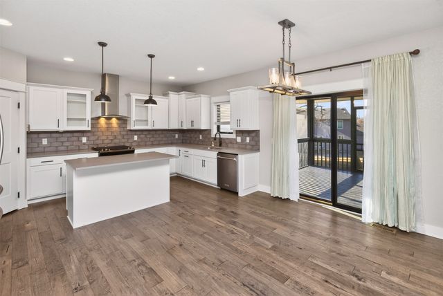 1621 Lyndale Drive, Polk City, IA 50226