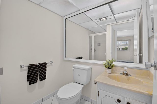 436 BRITTANY J Drive 436, Delray Beach, FL 33446