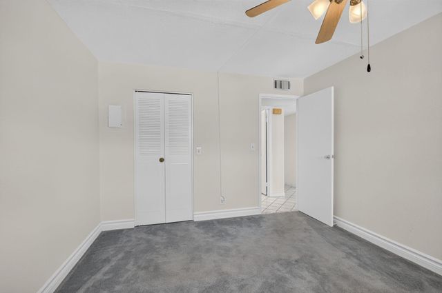 436 BRITTANY J Drive 436, Delray Beach, FL 33446