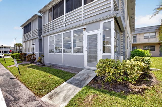 436 BRITTANY J Drive 436, Delray Beach, FL 33446