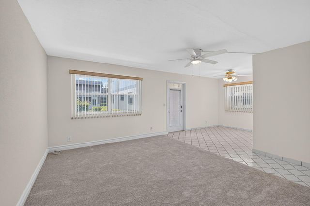 436 BRITTANY J Drive 436, Delray Beach, FL 33446