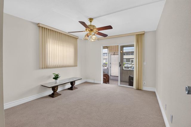 436 BRITTANY J Drive 436, Delray Beach, FL 33446