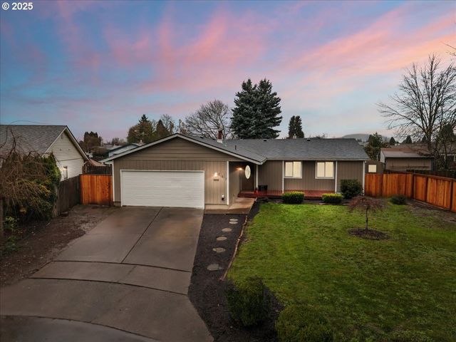 253 S TARRYBROOKE Cir, Cornelius, OR 97113