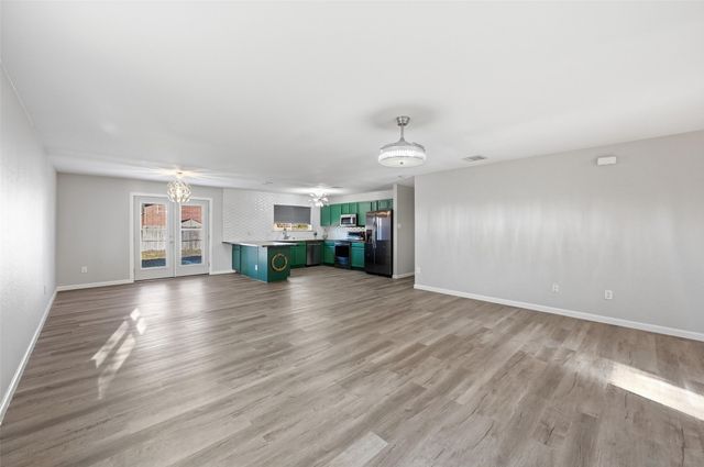 8108 Abbey Glen Court, Arlington, TX 76002