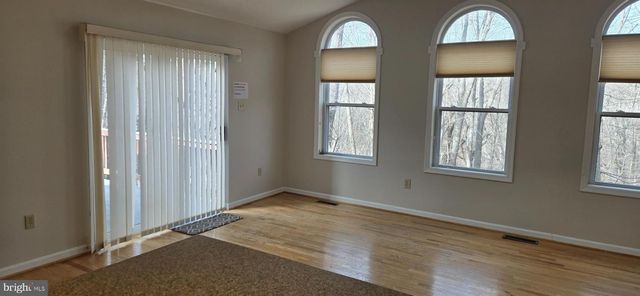 10129 PEANUT MILL DR, Gaithersburg, MD 20882