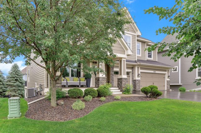16768 Draft Horse Boulevard, Lakeville, MN 55044