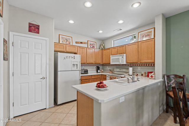 19782 N WIND ROSE Way, Surprise, AZ 85374