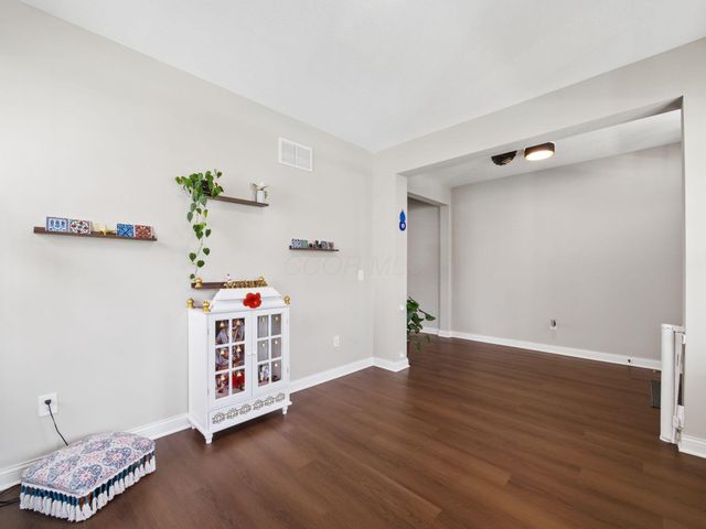 1568 Crosley Lane, Columbus, OH 43228