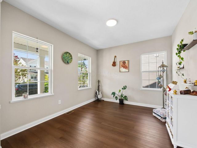 1568 Crosley Lane, Columbus, OH 43228