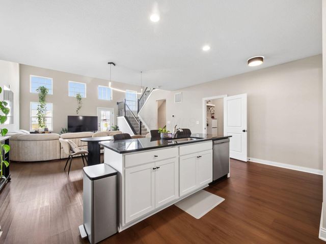 1568 Crosley Lane, Columbus, OH 43228