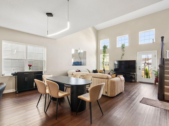 1568 Crosley Lane, Columbus, OH 43228