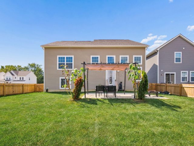 1568 Crosley Lane, Columbus, OH 43228