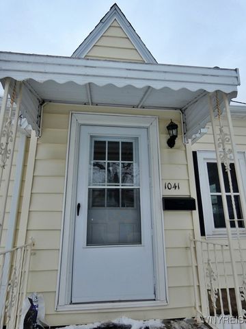 1041 92nd Street, Niagara Falls, NY 14304