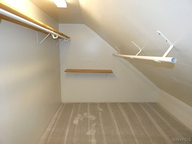 1041 92nd Street, Niagara Falls, NY 14304