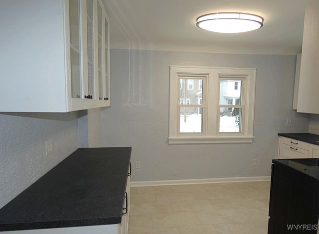 1041 92nd Street, Niagara Falls, NY 14304