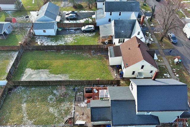 1041 92nd Street, Niagara Falls, NY 14304