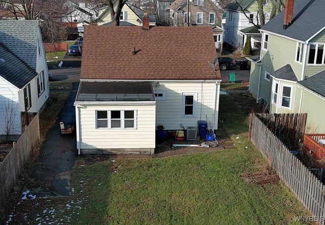 1041 92nd Street, Niagara Falls, NY 14304