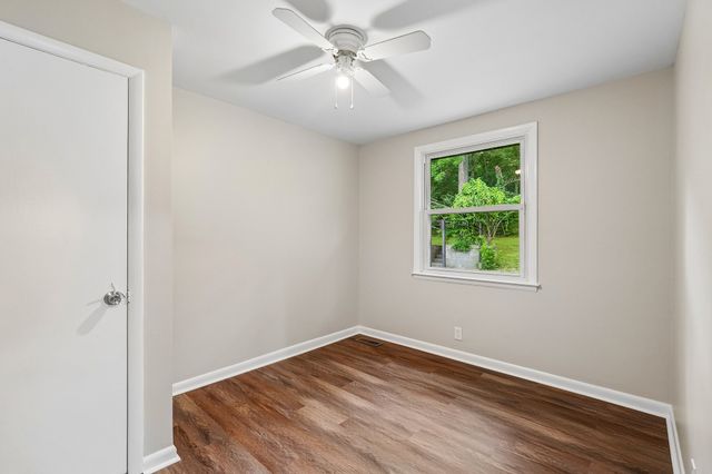 375 Spring Valley Dr, Mount Juliet, TN 37122