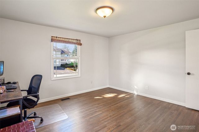 919 S 74th Street, Tacoma, WA 98408