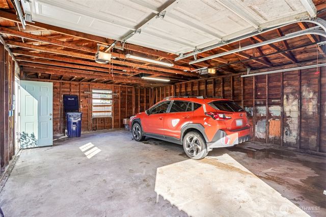 919 S 74th Street, Tacoma, WA 98408