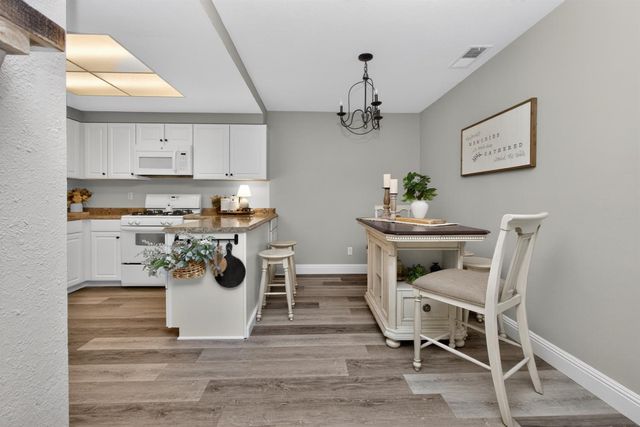 375 Susan Ct., Lincoln, CA 95648