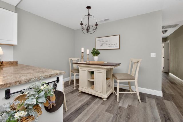 375 Susan Ct., Lincoln, CA 95648