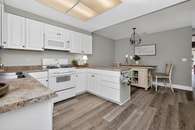 375 Susan Ct., Lincoln, CA 95648