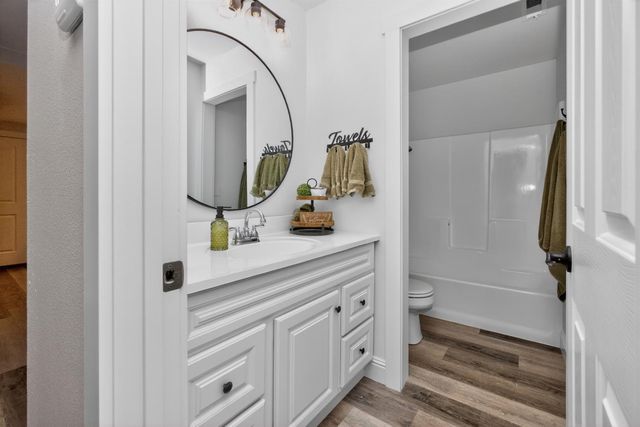 375 Susan Ct., Lincoln, CA 95648