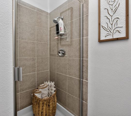 375 Susan Ct., Lincoln, CA 95648