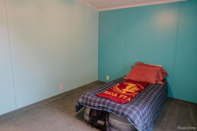 13480 Denver Drive, Hartland, MI 48353