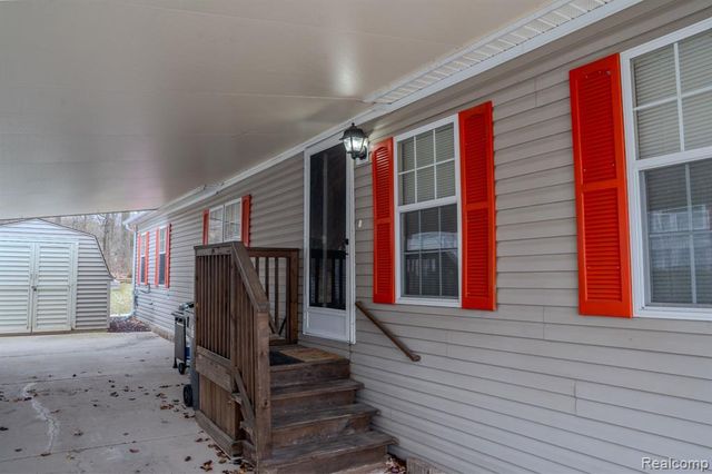 13480 Denver Drive, Hartland, MI 48353