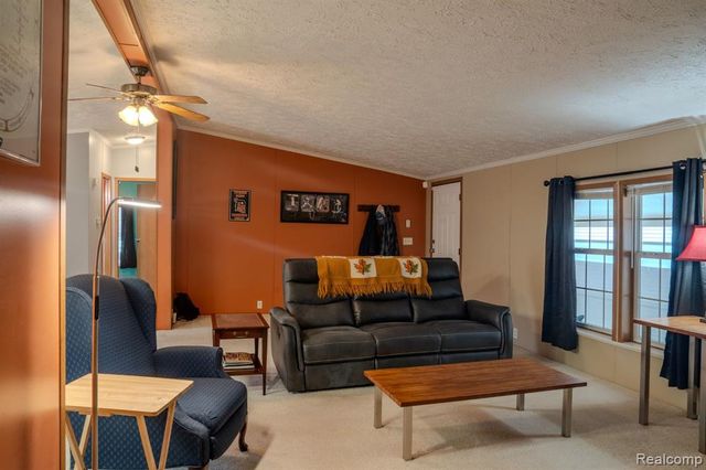 13480 Denver Drive, Hartland, MI 48353