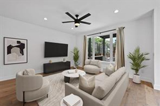 504 Normandy ST A, Austin, TX 78745