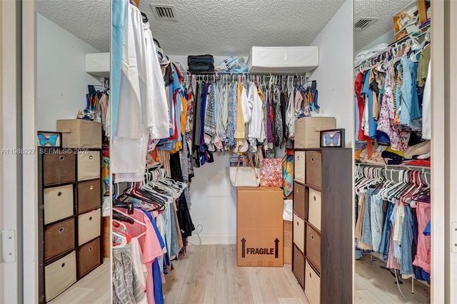 20401 SW 1st St, Pembroke Pines, FL 33029