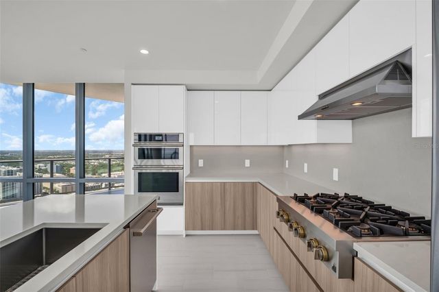 400 CENTRAL AVENUE 3401, St Petersburg, FL 33701