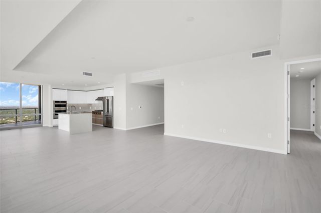 400 CENTRAL AVENUE 3401, St Petersburg, FL 33701