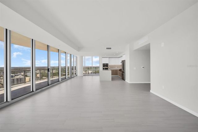400 CENTRAL AVENUE 3401, St Petersburg, FL 33701