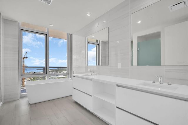 400 CENTRAL AVENUE 3401, St Petersburg, FL 33701