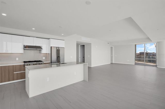 400 CENTRAL AVENUE 3401, St Petersburg, FL 33701