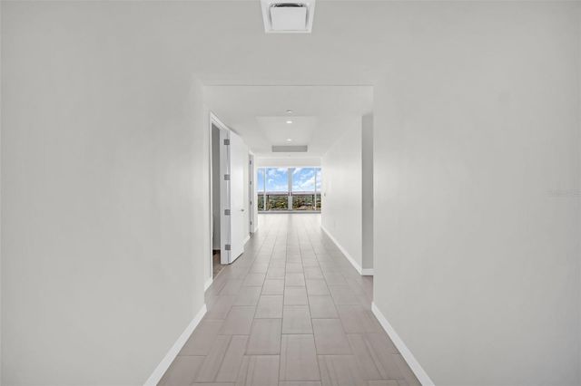 400 CENTRAL AVENUE 3401, St Petersburg, FL 33701