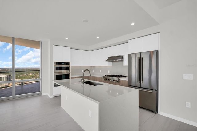 400 CENTRAL AVENUE 3401, St Petersburg, FL 33701