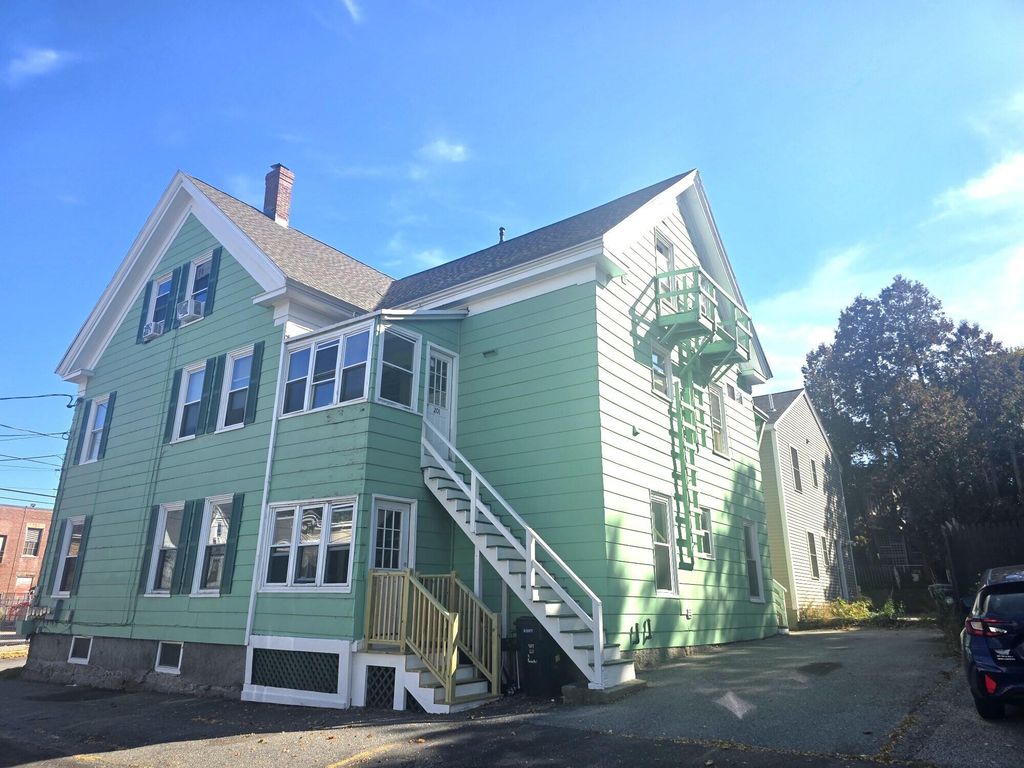 4 Kossuth Street, Biddeford, ME 04005 — photo 2