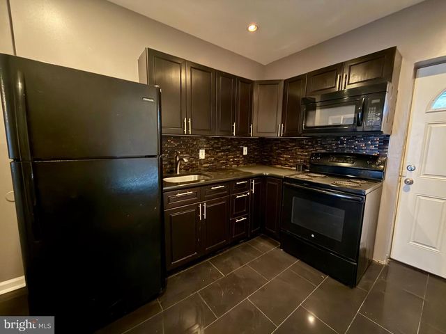 2219 N BOUVIER ST, Philadelphia, PA 19132