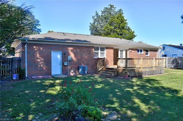 3817 Colonial PW, Virginia Beach, VA 23452