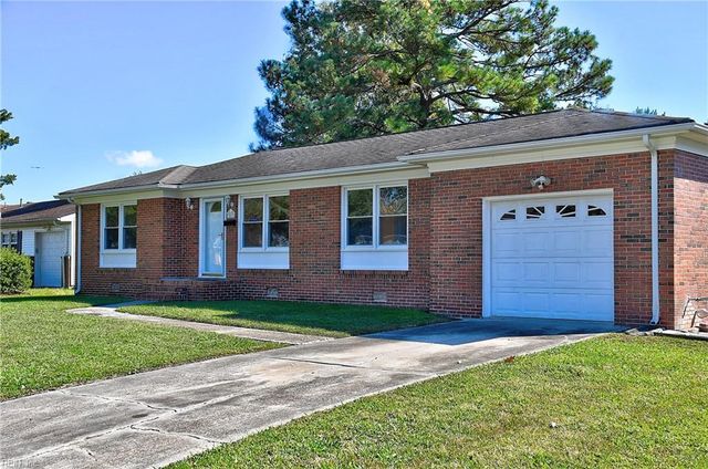 3817 Colonial PW, Virginia Beach, VA 23452