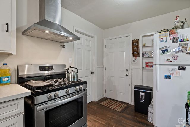 340 Western Drive, Bakersfield, CA 93309